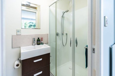 Photo of property in 6 Maybury Way, Island Bay, Wellington, 6023