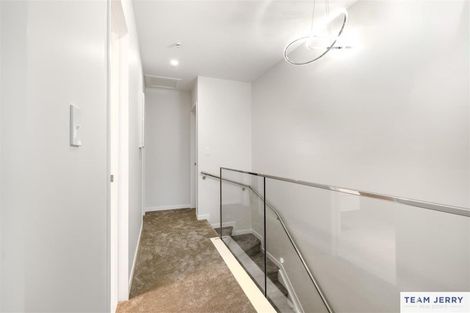 Photo of property in 31 Kuaha Road, Massey, Auckland, 0614