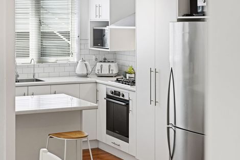 Photo of property in 80 Rimu Street, Maeroa, Hamilton, 3200