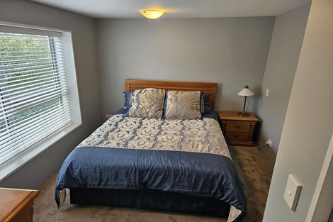 Photo of property in 3/99 Aikmans Road, Merivale, Christchurch, 8014