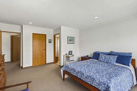 Photo of property in 44 Hadleigh Court, Paraparaumu, 5032