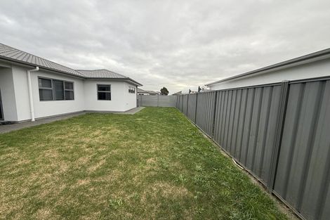 Photo of property in 1 Rangataiki Place, Awatoto, Napier, 4110