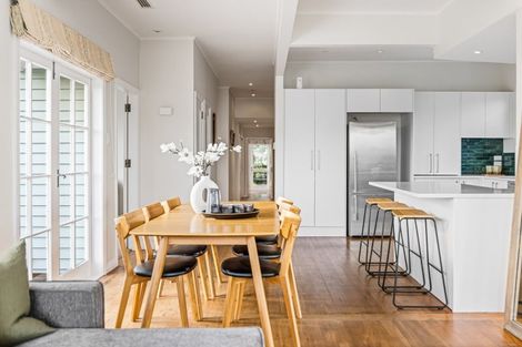 Photo of property in 13 Tirotai Crescent, Westmere, Auckland, 1022