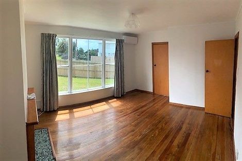 Photo of property in 78-80 Leicester Street, Cannons Creek, Porirua, 5024