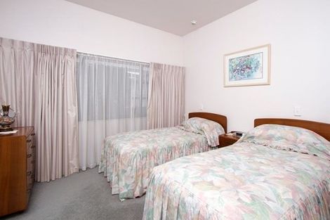 Photo of property in 119a Shakespeare Road, Milford, Auckland, 0620