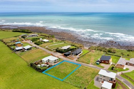 Photo of property in 289 Tai Road, Opunake, 4681