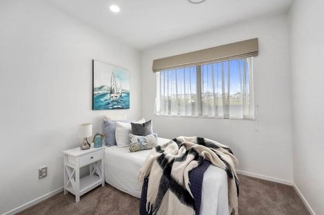 Photo of property in 18 Parkview Drive, Gulf Harbour, Whangaparaoa, 0930