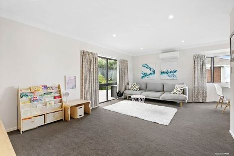 Photo of property in 28 Kenneth Small Place, Remuera, Auckland, 1050