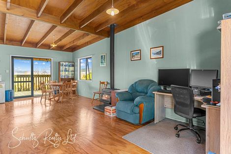 Photo of property in 32 Nikau Lane, Maungaturoto, 0520