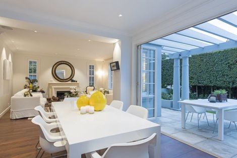 Photo of property in 93 Victoria Avenue, Remuera, Auckland, 1050