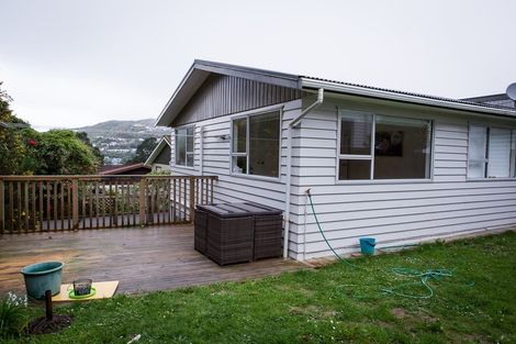 Photo of property in 18 Paddington Grove, Karori, Wellington, 6012