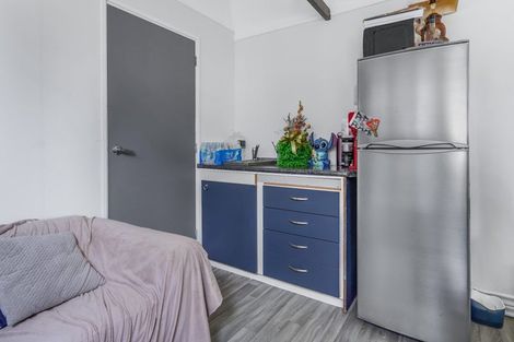 Photo of property in 1 Patricia Avenue, Hamilton East, Hamilton, 3216