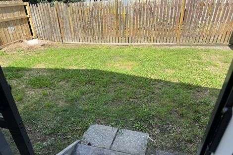 Photo of property in 5 Massine Place, Randwick Park, Auckland, 2105