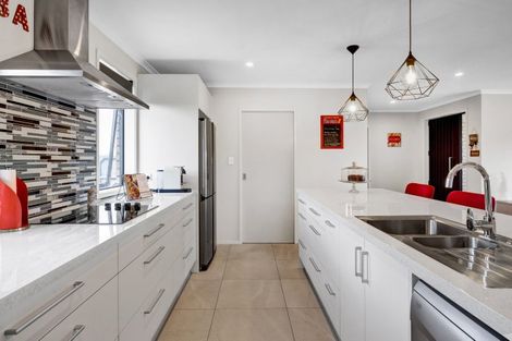 Photo of property in 472 Turuturu Road, Hawera, 4674