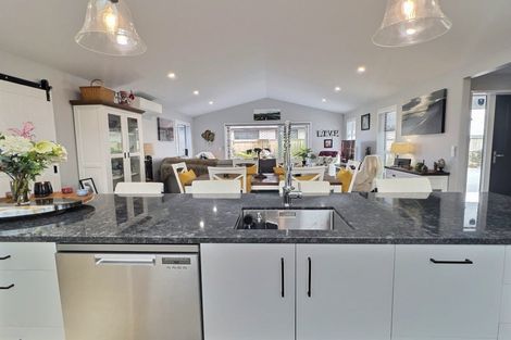 Photo of property in 36 Wai Terrace, Wharewaka, Taupo, 3330