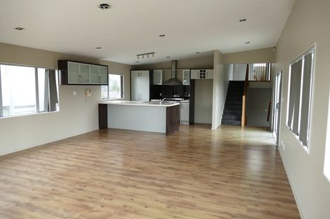 Photo of property in 455 Old Te Atatu Road, Te Atatu Peninsula, Auckland, 0610