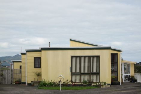 Photo of property in 13 Carver Place, Lynmouth, New Plymouth, 4310