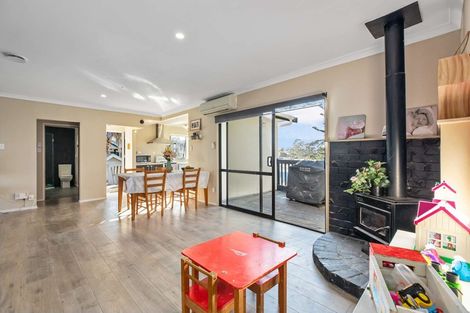 Photo of property in 161 Don Buck Road, Massey, Auckland, 0614