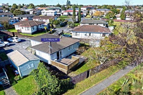 Photo of property in 1/5 Myna Place, Weymouth, Auckland, 2103
