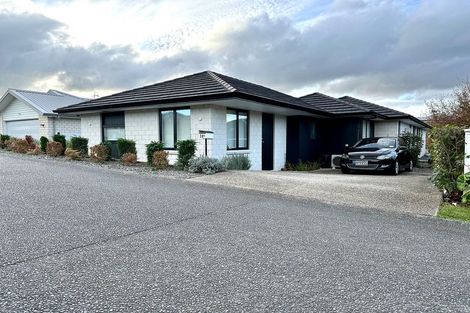 Photo of property in 38 Kiritiana Close, Pyes Pa, Tauranga, 3112
