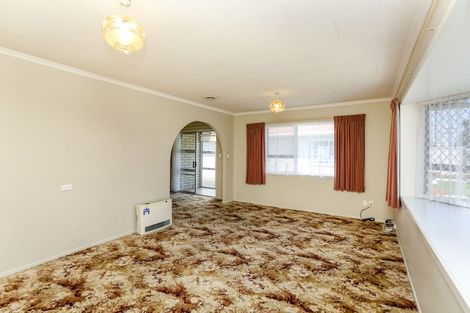 Photo of property in 67 Wallace Place, Westown, New Plymouth, 4310