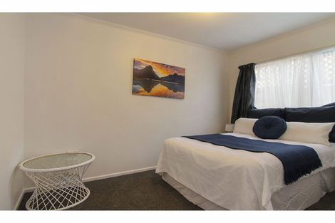 Photo of property in 4/5 Anne Road, Hillcrest, Auckland, 0627