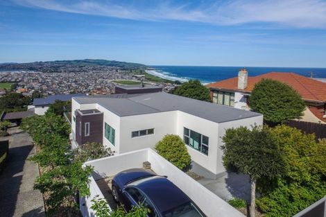 Photo of property in 60 Earls Road, Saint Clair, Dunedin, 9012