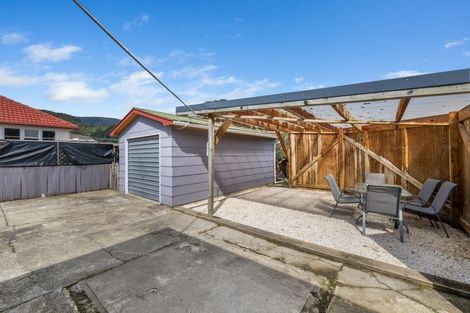 Photo of property in 27 Oxford Street, Picton, 7220