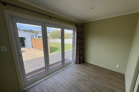 Photo of property in 78 Oxford Street, Tawa, Wellington, 5028