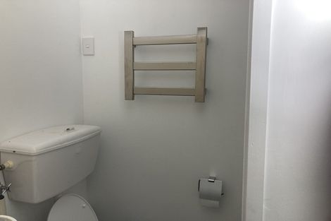 Photo of property in 9 Waiteata Road, Kelburn, Wellington, 6012