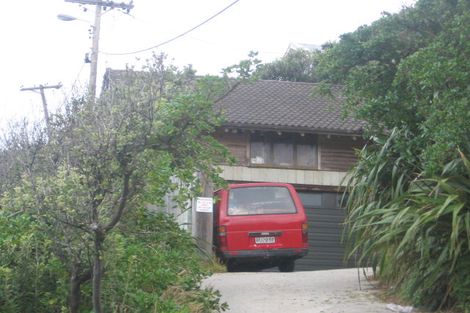Photo of property in 94 The Esplanade, Houghton Bay, Wellington, 6023
