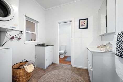 Photo of property in 96 Owen Street, Newtown, Wellington, 6021