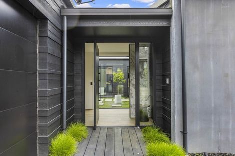 Photo of property in 296 Kitchener Road, Pukekohe, 2120