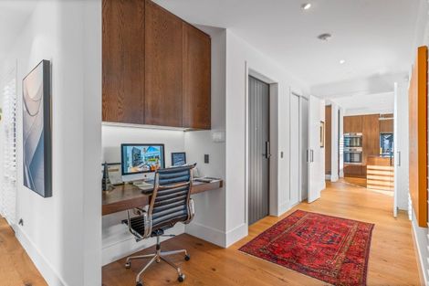 Photo of property in 4 Kerrera Lane, Jacks Point, Queenstown, 9371