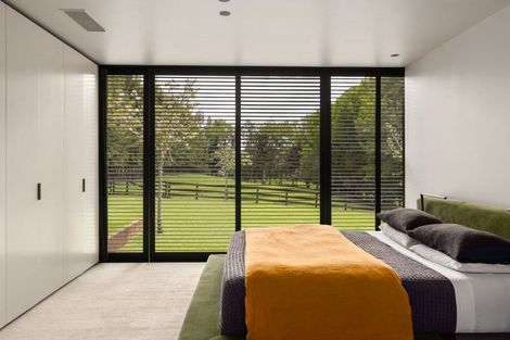 Photo of property in 23 Foster Road, Kumeu, 0891