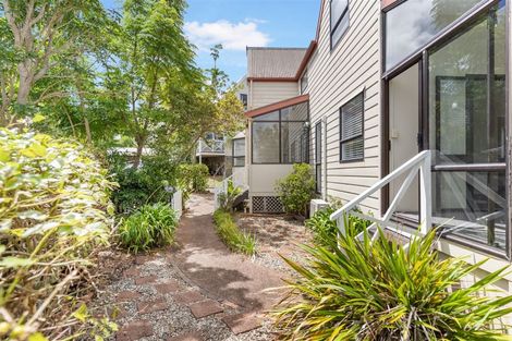 Photo of property in 6/60 Birkdale Road, Birkdale, Auckland, 0626