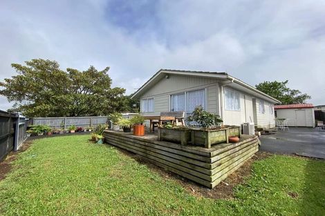 Photo of property in 27 Sidey Avenue, Clover Park, Auckland, 2019