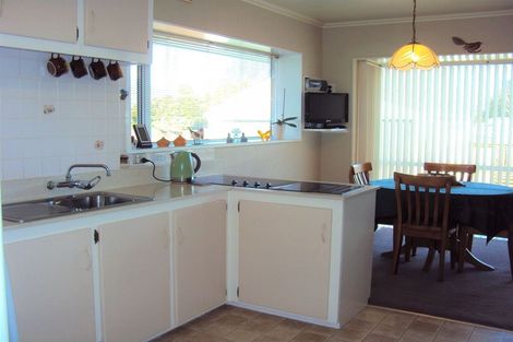 Photo of property in 58 Pembroke Street, Avondale, Christchurch, 8061