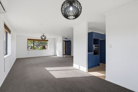Photo of property in 46 Riverside Drive, Waiuku, 2123