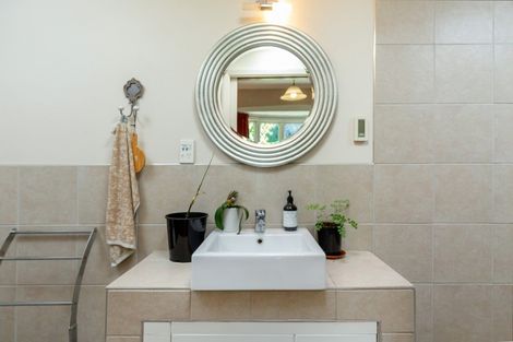 Photo of property in 32 Eltham Road, Blenheim, 7201