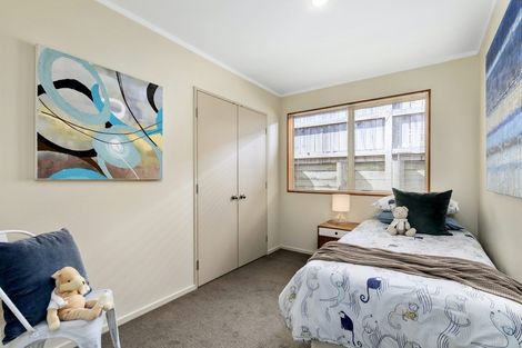 Photo of property in 11 Angel Way, Stanmore Bay, Whangaparaoa, 0932