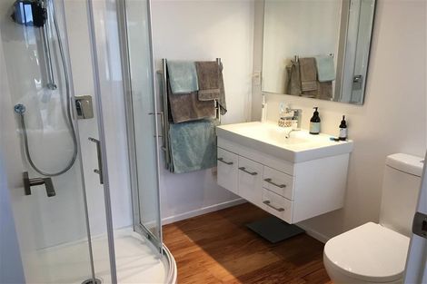 Photo of property in 8 Hollis Road, Paraparaumu Beach, Paraparaumu, 5032