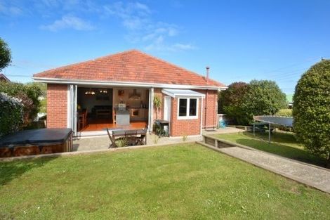 Photo of property in 24 Elgin Road, Mornington, Dunedin, 9011