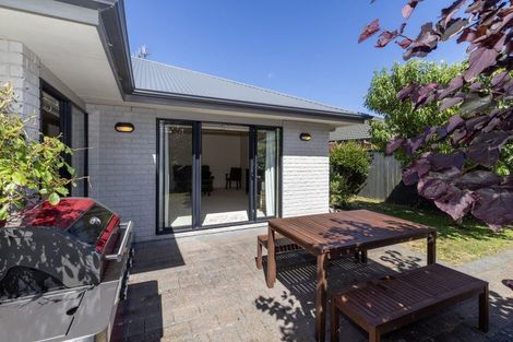 Photo of property in 7 Manhattan Court, Paraparaumu Beach, Paraparaumu, 5032