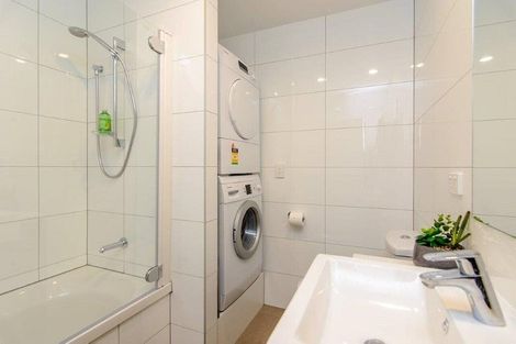 Photo of property in Apollo Apartments, 201/46 Rosedale Road, Rosedale, Auckland, 0632