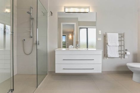 Photo of property in 166j Postman Road, Dairy Flat, Albany, 0794