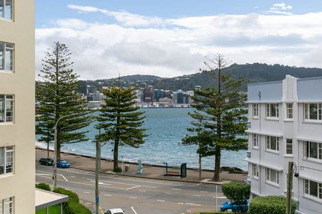 Photo of property in 3/6 Grass Street, Oriental Bay, Wellington, 6011