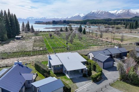 Photo of property in 8 Dwyer Place, Lake Tekapo, 7999