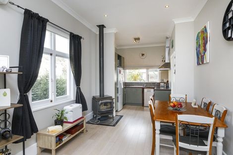 Photo of property in 16 Aorangi Street, Feilding, 4702