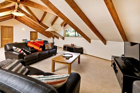 Photo of property in 5 Emily Lane, Greenhithe, Auckland, 0632